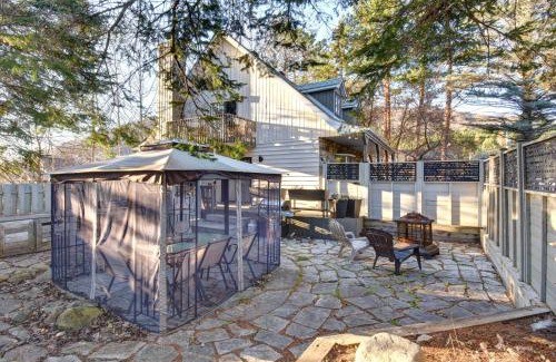Mont-Tremblant House | The Woodland Cabin by Instant Suites - Old Village Mont-Tremblant