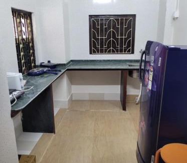 Konnagar House | The Woodpecker Inn Suite
