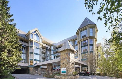 Upper Village Apartment | The Woodrun Lodge by Whiski Jack