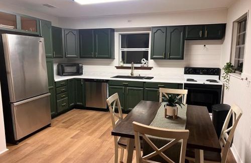Fluker Villa | The Woods Camp on the River