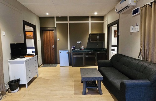Anjanvel Hotel | The Woods Homestay