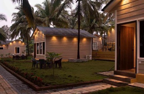 Anjanvel Hotel | The Woods Resort