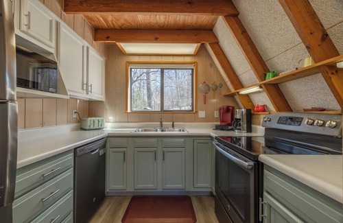 Innsbrook Ski Chalet | The Wynnbrook Retreat by Innsbrook Vacations!