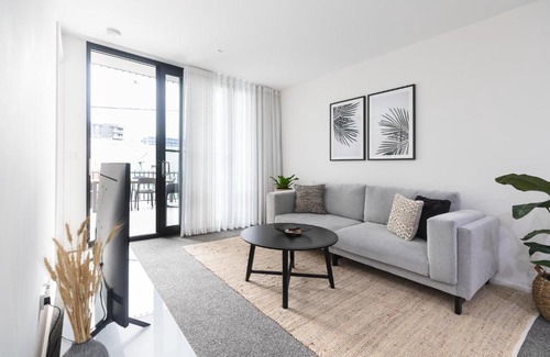 Wickham Apartment | The X - Contemporary Apartment In Wickham