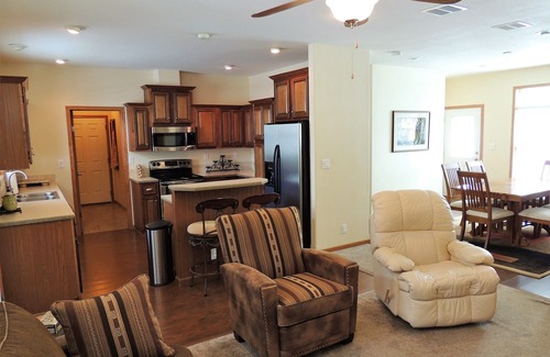Gardiner House | The Yellow Cottage in Yellowstone
