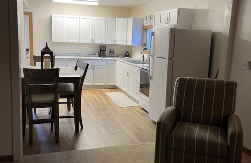 Deadwood House | “The Yellow Door” perfectly located 2 bedroom 1 bath home, downtown Deadwood