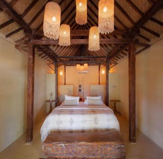 Penida Island House | The Yellow Door Spa Retreat