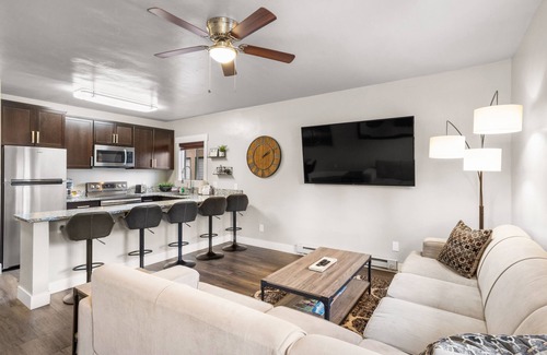 West Yellowstone Apartment | The Yellowstone Hideaway Unit B
