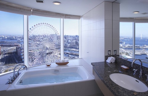 Yokohama City Centre Hotel | The Yokohama Bay Hotel Tokyu