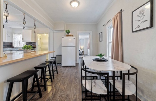 Billings Park House | The Zen Den - A charming 3-bedroom house in Superior/Duluth