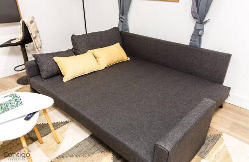 Jasper Place Apartment | The Zen Den, King Bed, Near DT, WEM, Heated Floor, Bsmt Suite