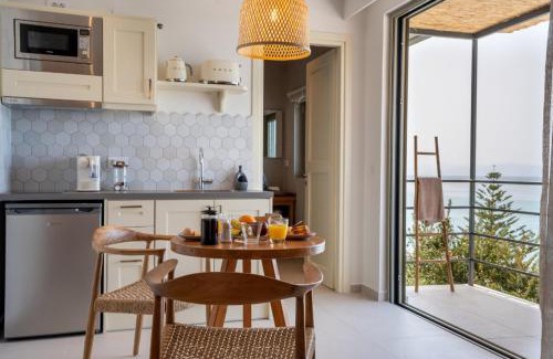 Lourdata Apartment | Thea Beachfront Suites in Lourdas beach
