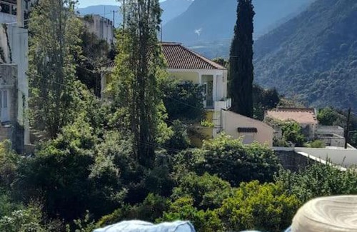 Argyroupoli House | Thea's country house