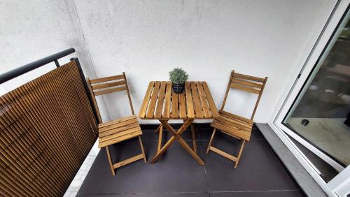 Baluty Apartment | theApartments Wrześnieńska