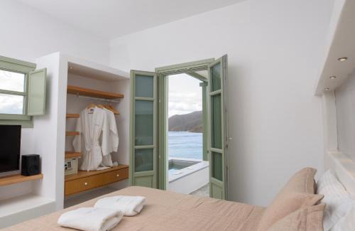 Aegiali Apartment | Theasis Suites