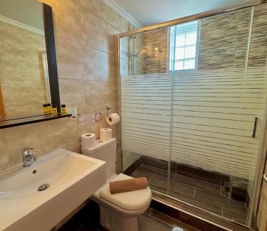 Varos Apartment | Theodora’s Studios
