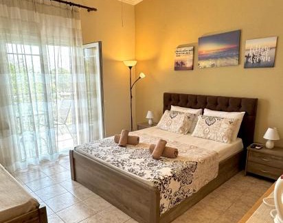 Varos Apartment | Theodora’s Studios