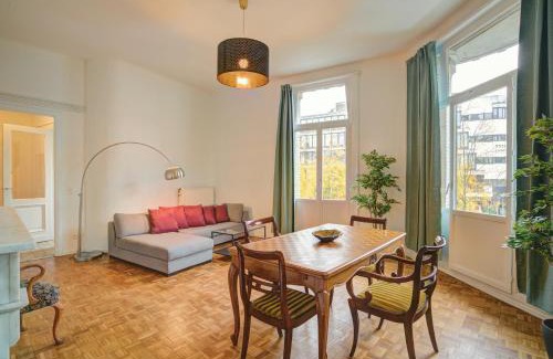 Sint-Andries Apartment | Theodore Residence in the Heart of Antwerp