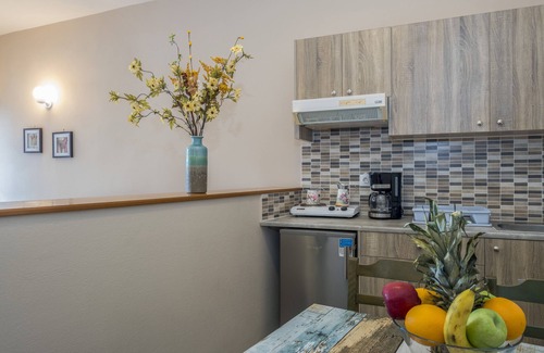 Makrys Tichos House | Theos village apartments
