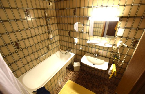 Hintertux Hotel | Thermal Badhotel Kirchler