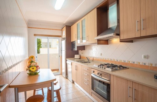 Urbanizacao dos Calicos Condo | Thiago Holidays Apartment