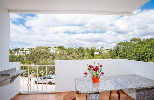 Urbanizacao dos Calicos Condo | Thiago Holidays Apartment