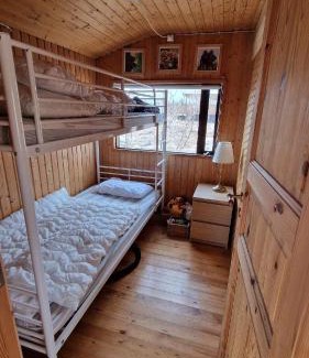 Veidilundur House | Thingvellir Lake Cottage