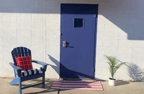 Marshland Apartment | This AMAZING river getaway is PERFECT for YOU! Private deck, grill & fire pit!