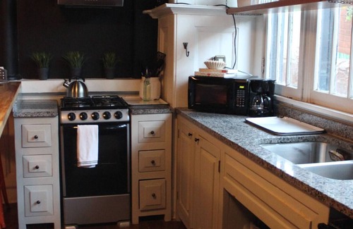 El Paso Apartment | This apartment is a 1 bedroom(s), 1.5 bathrooms, located in El Paso, TX.