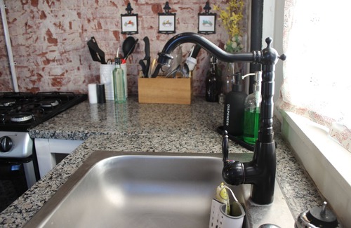 Downtown El Paso Apartment | This apartment is a 1 bedroom(s), 1.5 bathrooms, located in El Paso, TX.