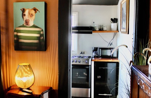 Downtown El Paso Apartment | This apartment is a 1 bedroom(s), 1.5 bathrooms, located in El Paso, TX.
