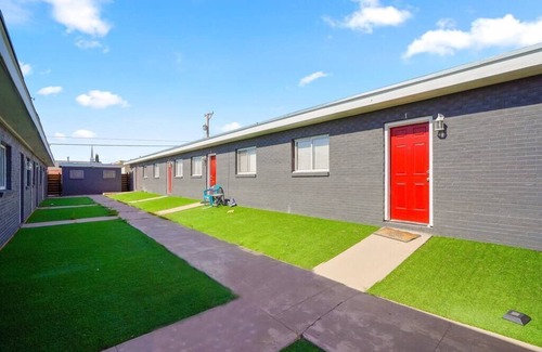 Biggs Field Apartment | This apartment is a 1 bedroom(s), 1 bathrooms, located in El Paso, TX.