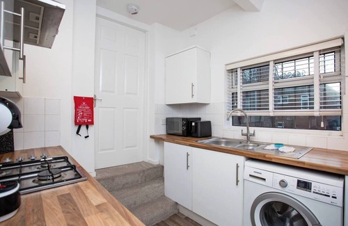 Whickham Apartment | This apartment is a 2 bedroom(s), 1 bathrooms, located in Whickham, England.
