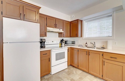 Fredericton Apartment | This apartment is a 1 bedroom(s), 1 bathrooms, located in Fredericton, NB.