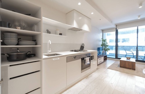 South Yarra Apartment | This apartment is a 2 bedroom(s), 2 bathrooms, located in South Yarra, VIC.