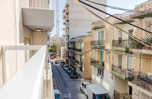 Paceville Apartment | This apartment is a 2 bedroom(s), 1 bathrooms, located in St. Julian's, null.