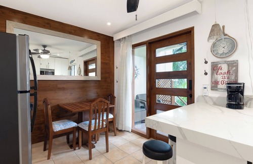 Coco Condo | This condominium is a 2 bedroom(s), 1 bathrooms, located in Playas Del Coco, Guanacaste.