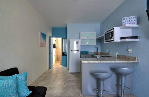 Ocean Park Cottage | This cottage is a 2 bedroom(s), 2 bathrooms, located in San Juan, PR.