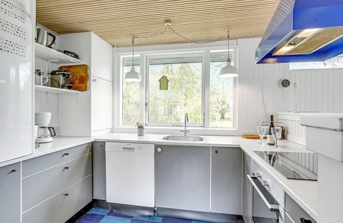 Stubbekobing House | This cozy cottage is located in Sortsø Strand, near Stubbekøbing.