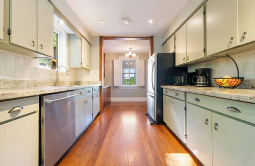 Uxbridge Ski Chalet | This cozy cottage offers a private hot tub, breathtaking forest views, and ultimate tranquillity