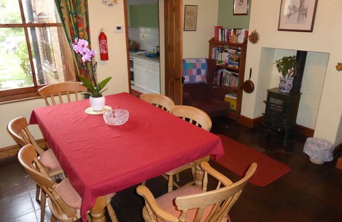 Sheringham Cottage | This delightful cottage located on Beeston Common, within walking distance of the town and beach