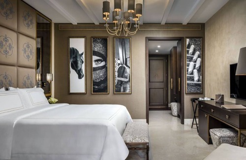 Dubai Resort | This Dubai polo resort is the epitome of opulence and 5-star accommodations
