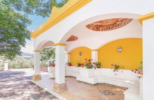 Priego de Cordoba House | This elegant and cozy vacation villa is located in Priego de Córdoba and offers plenty of space for