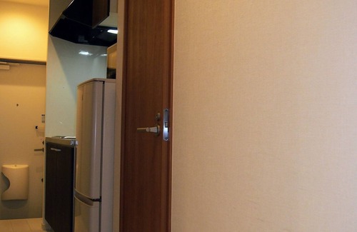 Sumida Apartment | This flat was built in 2020. A 9-minute walk from Tikibune Station. Please relax in this quiet room. You can see TOKYO SKYTREE from the window.