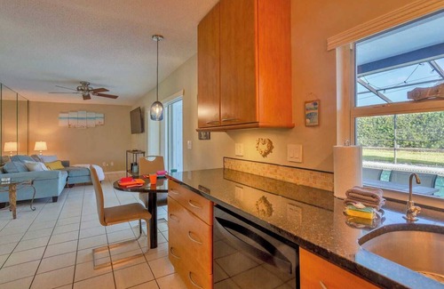 Largo House | This house is a 2 bedroom(s), 2 bathrooms, located in Largo, FL.