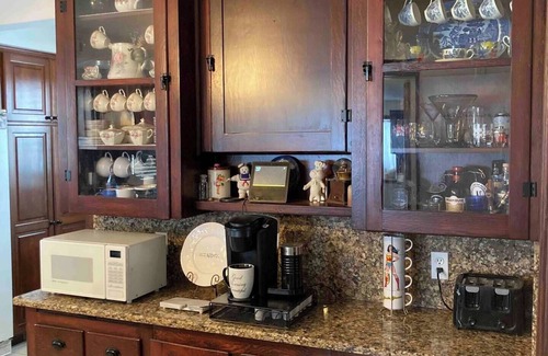 Cheboygan House | This house is a 3 bedroom(s), 3 bathrooms, located in Cheboygan, MI.