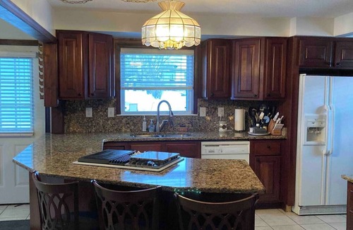 Cheboygan House | This house is a 3 bedroom(s), 3 bathrooms, located in Cheboygan, MI.