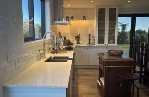 Greymouth House | This house is a 3 bedroom(s), 3 bathrooms, located in Marsden, West Coast Region.