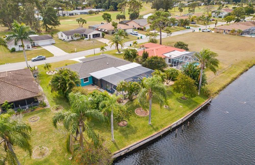 Oakland Hills House | This house is a 3 bedroom(s), 2 bathrooms, located in Rotonda West, FL.