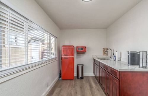Livermore House | This house is a 4 bedroom(s), 2 bathrooms, located in Livermore, CA.